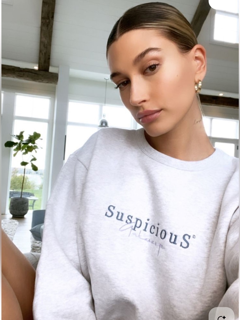Suspicious Antwerp sweatshirt Size L